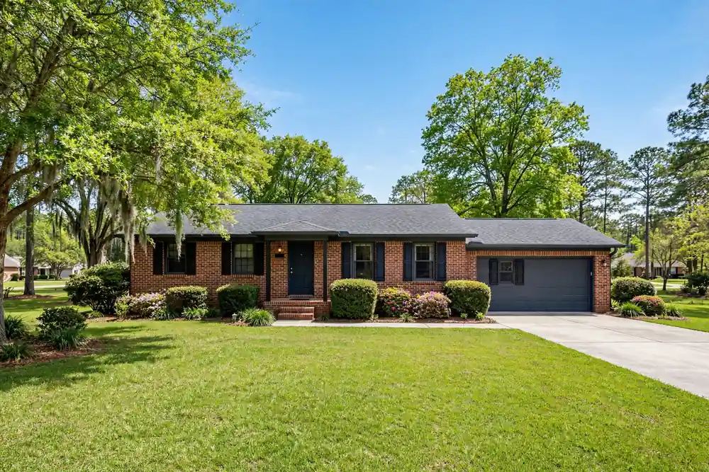 Brick ranch home in Brookhaven, Georgia